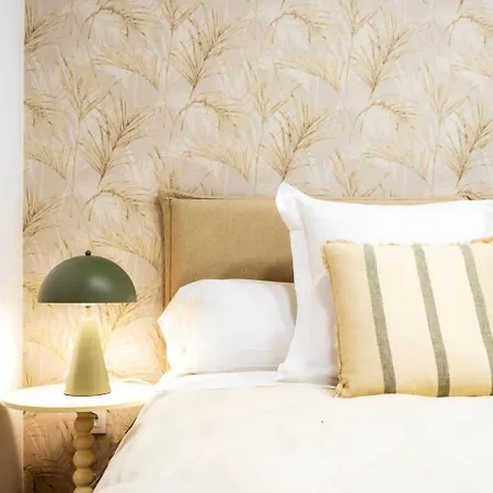 Pink Essence Torrevieja