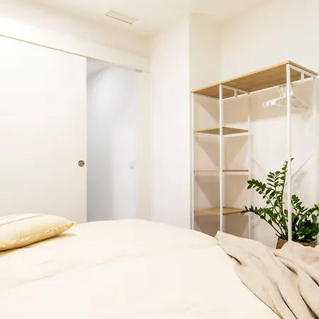 Pink Essence Lejlighed *