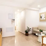 Pink Essence Apartman Torrevieja